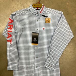 Ariat Men's Red and Blue Plaid Button Down Shirt